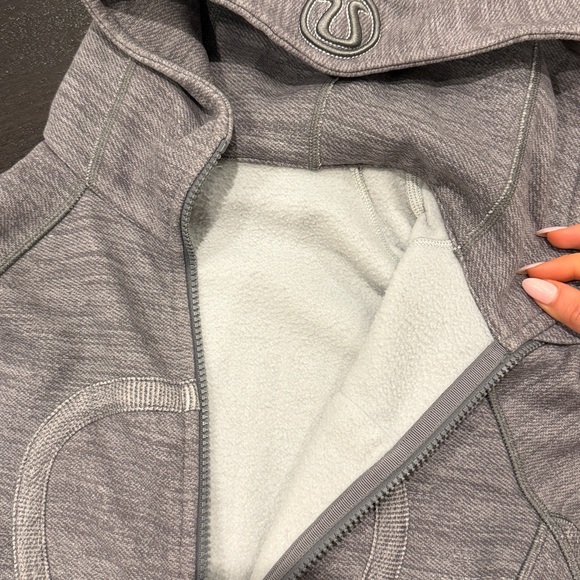 Lululemon scuba jacket - Picture 3 of 4